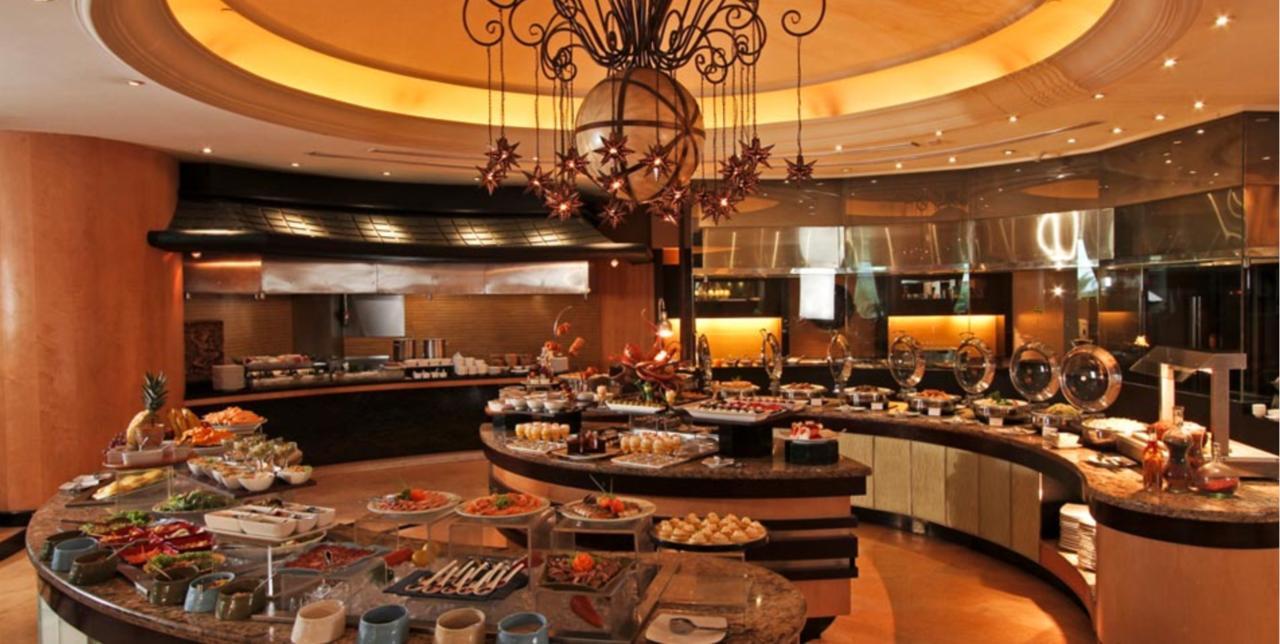 מלון מונטינלופה The Bellevue Manila מראה חיצוני תמונה
